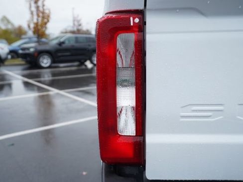 Used 2023 Ford F250 XLT w/ FX4 Off-Road Package image 39