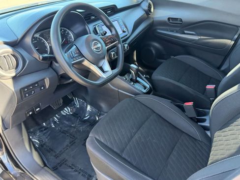 Used 2022 Nissan Kicks S image 17