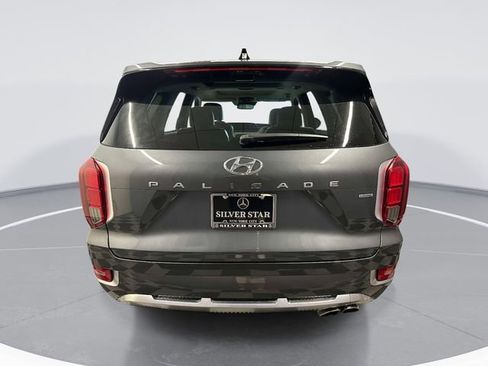 Used 2022 Hyundai Palisade Calligraphy w/ Winter Package AWD/4WD image 3
