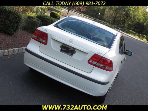 Used 2005 Saab 9-3 Arc image 16