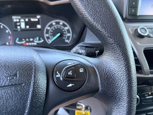 Used 2020 Ford Transit Connect XL image 19