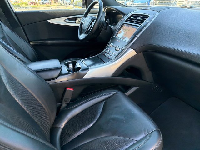 Used 2020 Lincoln Nautilus Premier w/ Equipment Group 101A AWD/4WD image 24