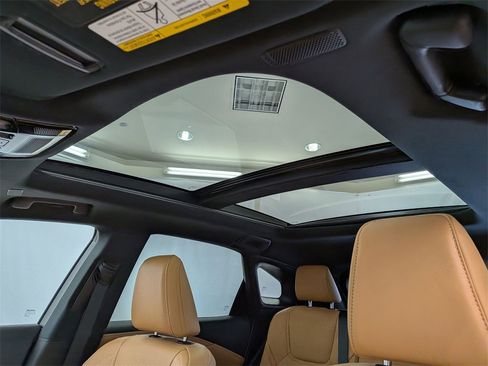 Certified 2025 Lexus RX 350h image 17