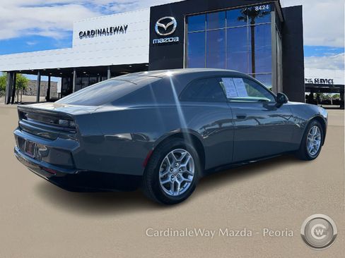 Used 2025 Dodge Charger R/T w/ Quick Order Package 25M R/T image 7