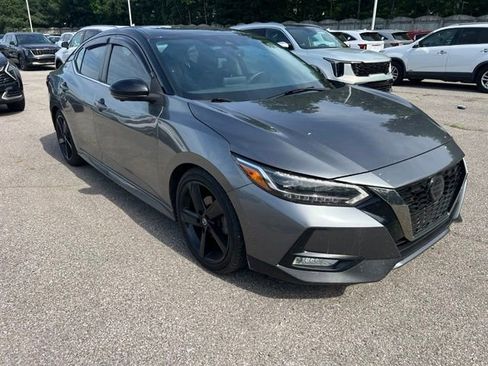 Used 2021 Nissan Sentra SR w/ SR Premium Package FWD image 2