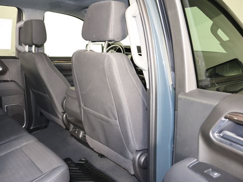 Used 2025 Chevrolet Silverado 1500 LT image 45