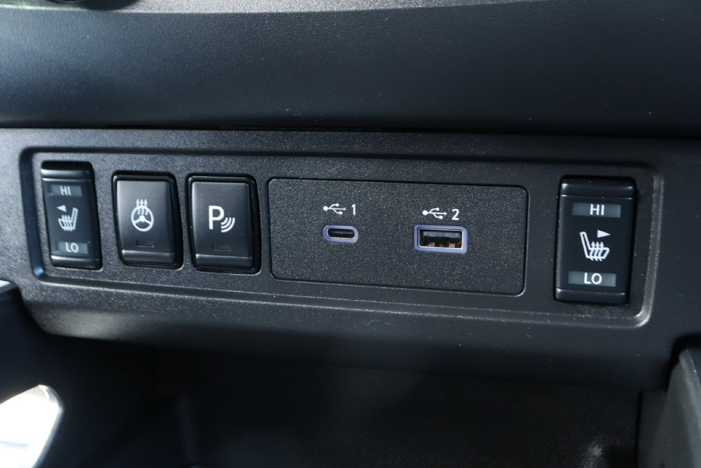 Used 2024 Nissan Frontier SV w/ SV Convenience Package RWD image 27