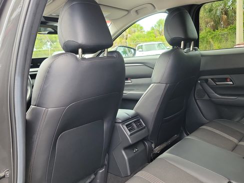 Used 2024 MAZDA CX-50 AWD 2.5 S w/ Preferred Package image 13