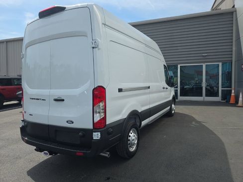 New 2026 Ford Transit 250 148 High Roof AWD image 5