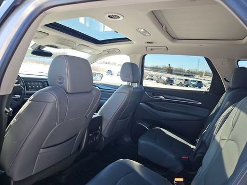 Used 2021 Buick Enclave Essence w/ Sport Touring Edition image 40