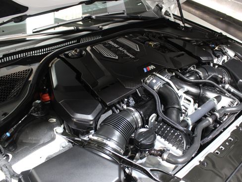 Used 2025 BMW M8 Competition w/ M Carbon Exterior Package AWD/4WD image 37