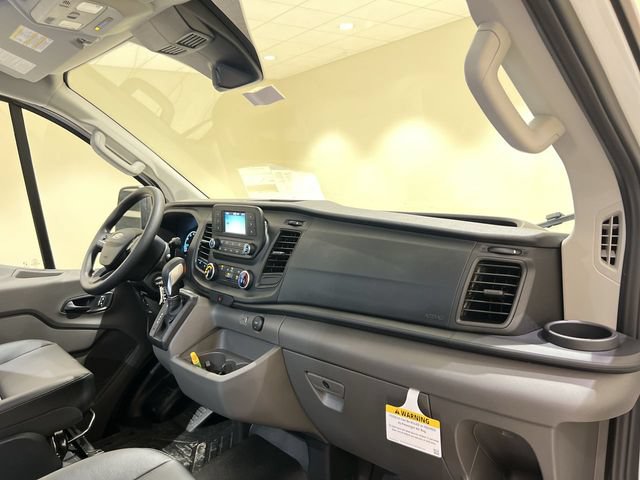 Used 2024 Ford Transit 150 Low Roof RWD image 21