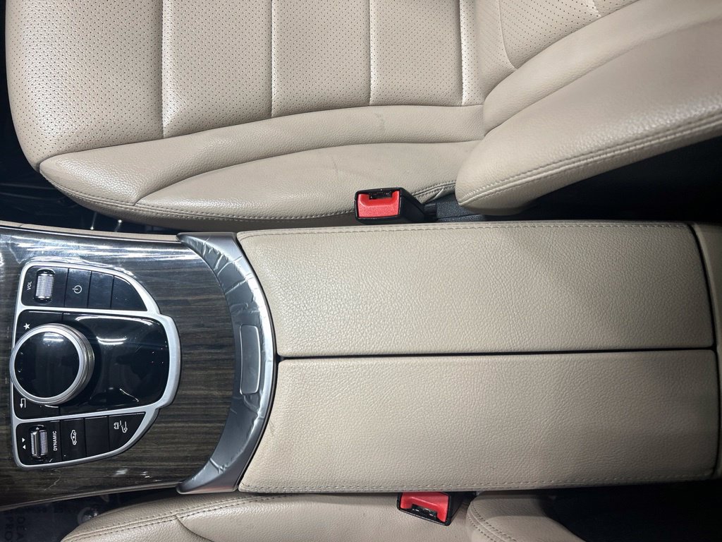 Used 2018 Mercedes-Benz C 350e Sedan image 24