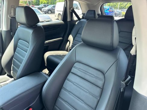 Used 2025 Honda CR-V EX-L image 24