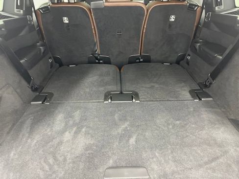 Used 2024 Volvo XC90 B6 Ultimate AWD/4WD image 9