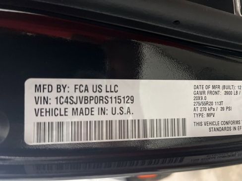 Used 2024 Jeep Wagoneer Series II w/ Flexible Seating Group image 25