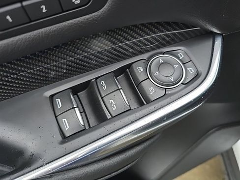 Used 2024 Cadillac XT4 Sport image 28