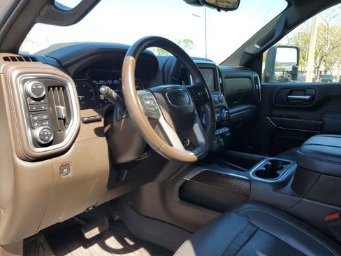 Used 2023 GMC Sierra 2500 Denali w/ Denali Ultimate Package image 20