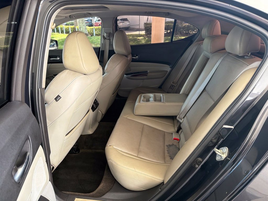 Used 2015 Acura TLX w/ Technology Package FWD image 10