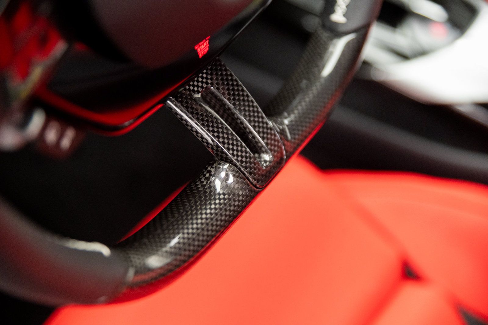 Used 2025 Ferrari 12Cilindri RWD image 17