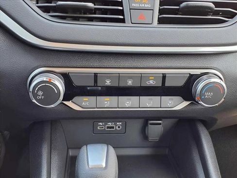 New 2025 Nissan Altima 2.5 S image 17