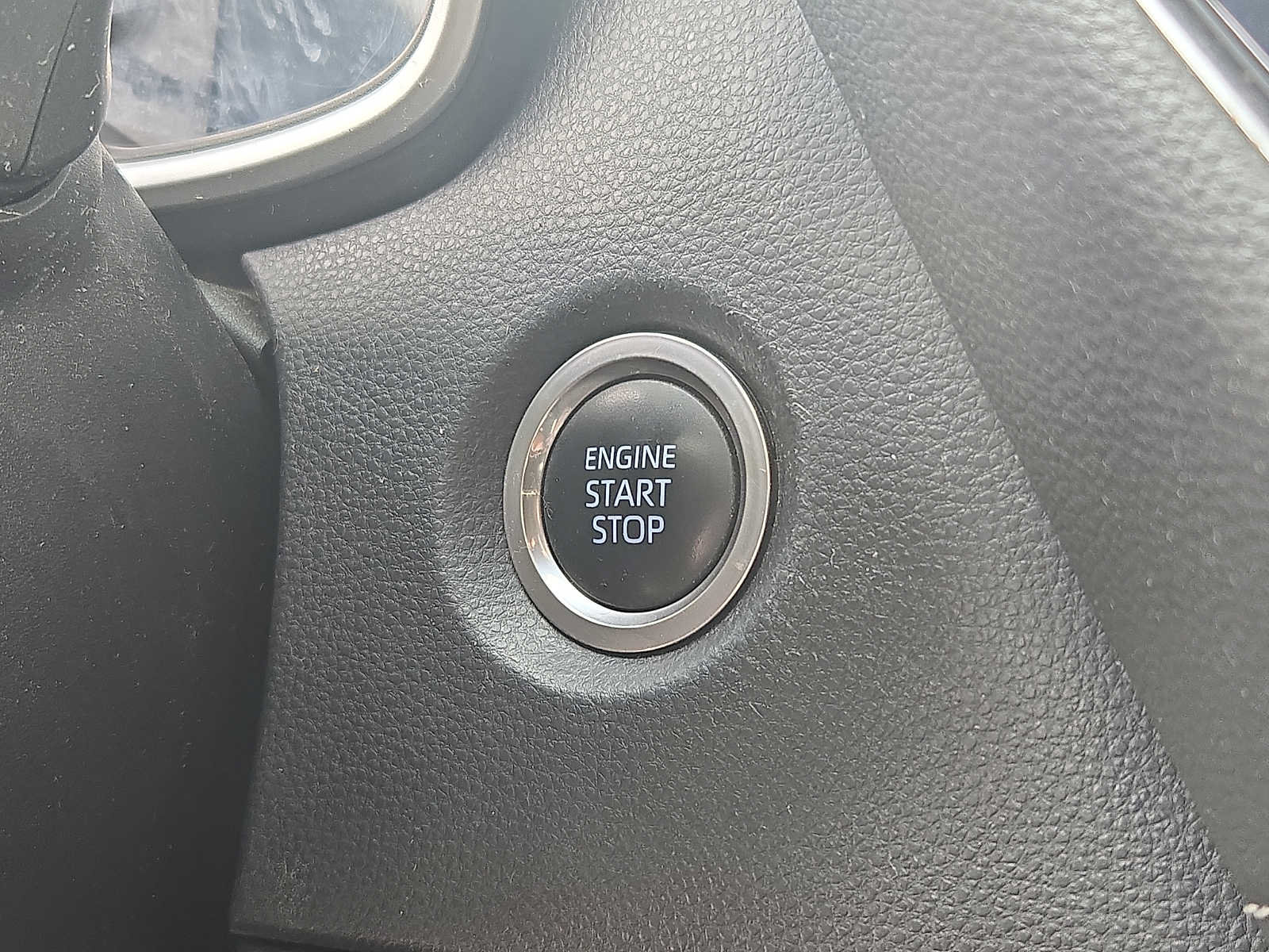 Used 2019 Toyota Corolla SE FWD image 23