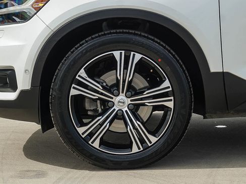 Used 2022 Volvo XC40 T5 Inscription w/ Advanced Package AWD/4WD image 9