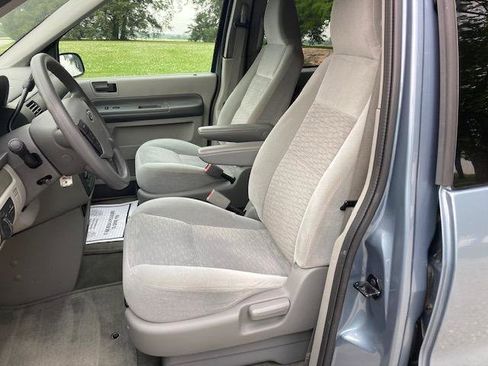 Used 2004 Ford Freestar SE FWD image 16