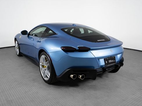 Used 2023 Ferrari Roma RWD image 3