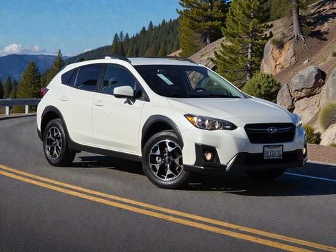 Used 2019 Subaru Crosstrek 2.0i Premium w/ Popular Package #3 image 2