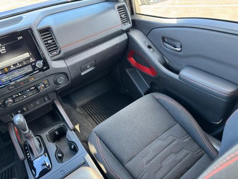 Used 2023 Nissan Frontier PRO-4X w/ Pro Convenience Package image 15