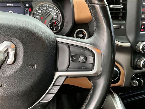 Used 2019 RAM 1500 Big Horn AWD/4WD image 18