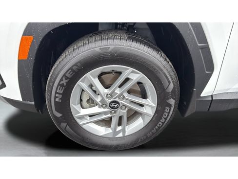 Certified 2025 Hyundai Tucson SE AWD/4WD image 20