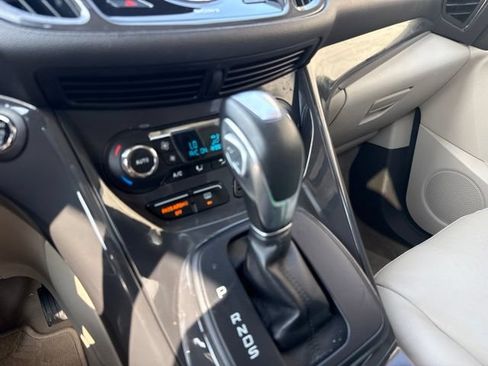 Used 2016 Ford Escape Titanium AWD/4WD image 23