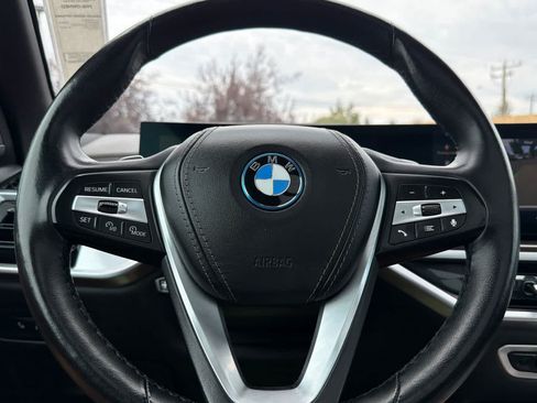 Used 2025 BMW X5 xDrive50e w/ Climate Comfort Package AWD/4WD image 26