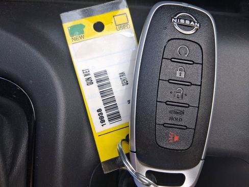 New 2026 Nissan Sentra SL w/ Floor Mat Package FWD image 36