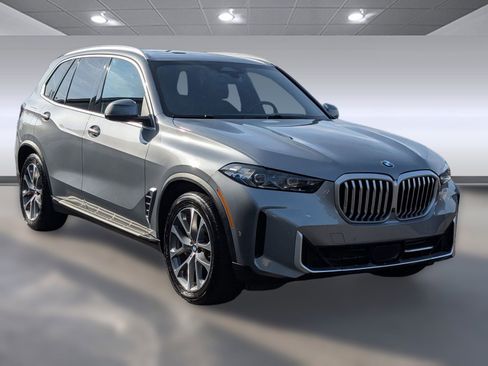 Used 2024 BMW X5 xDrive40i image 7