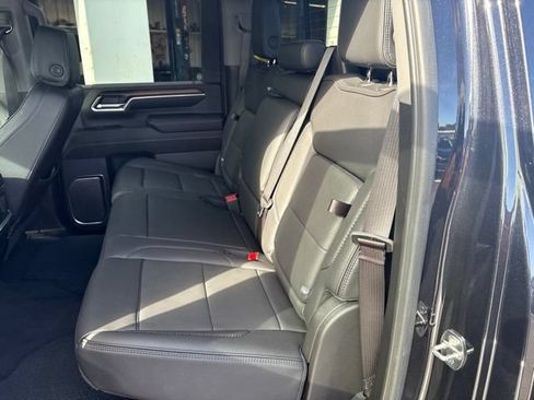 Used 2024 GMC Sierra 2500 Denali w/ Denali Reserve Package AWD/4WD image 6