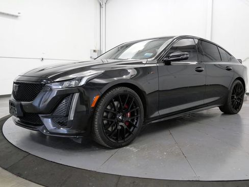 Used 2023 Cadillac CT5 V w/ Platinum Package AWD/4WD image 3