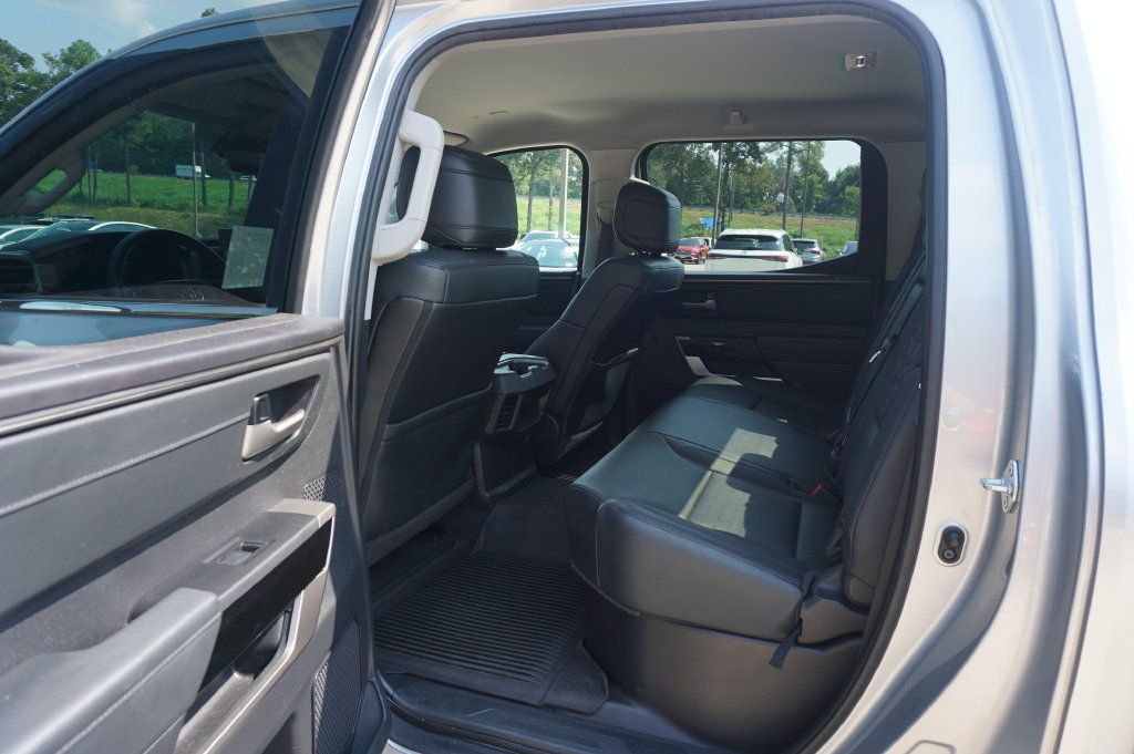 Used 2022 Toyota Tundra Limited AWD/4WD image 15