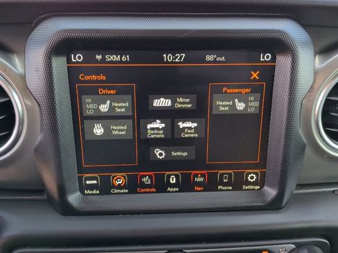 Used 2022 Jeep Gladiator Overland w/ LED Lighting Group AWD/4WD image 27