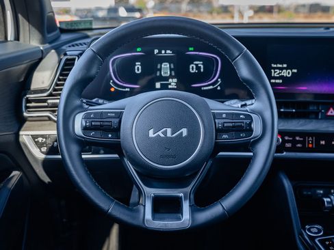 Used 2025 Kia Sportage X-Line w/ Premium Package image 23