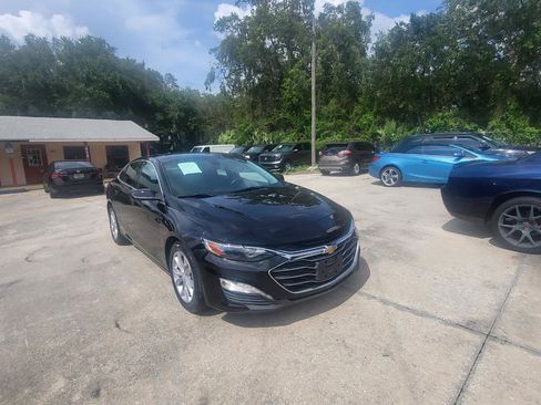 Used 2019 Chevrolet Malibu LT FWD image 9