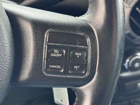 Used 2015 Jeep Wrangler Unlimited Sport w/ Quick Order Package 24S image 19