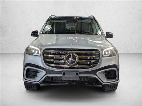 New 2026 Mercedes-Benz GLS 450 4MATIC image 5