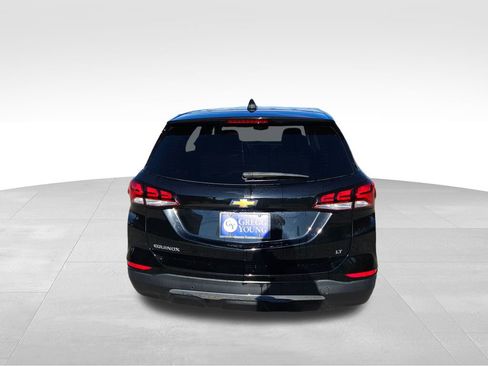 Used 2022 Chevrolet Equinox LT image 8