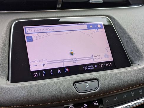 Certified 2023 Cadillac XT4 Premium Luxury w/ Technology Package FWD image 26