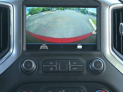 Used 2022 Chevrolet Silverado 1500 RST image 17