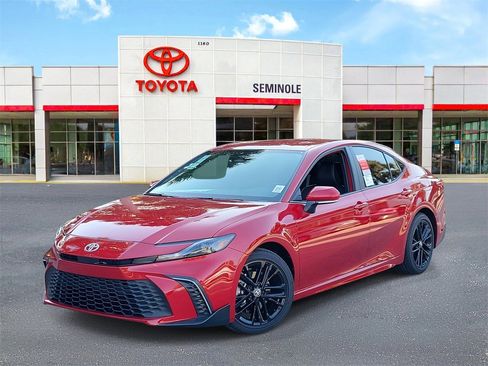 New 2026 Toyota Camry SE image 1