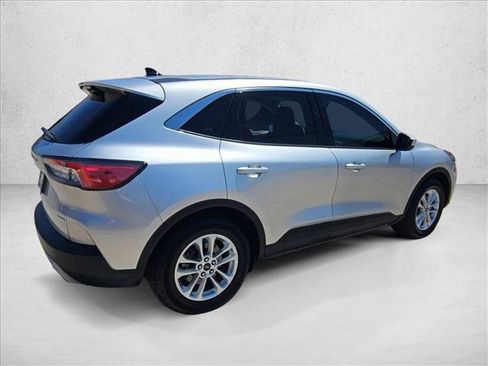 Used 2020 Ford Escape SE FWD image 8
